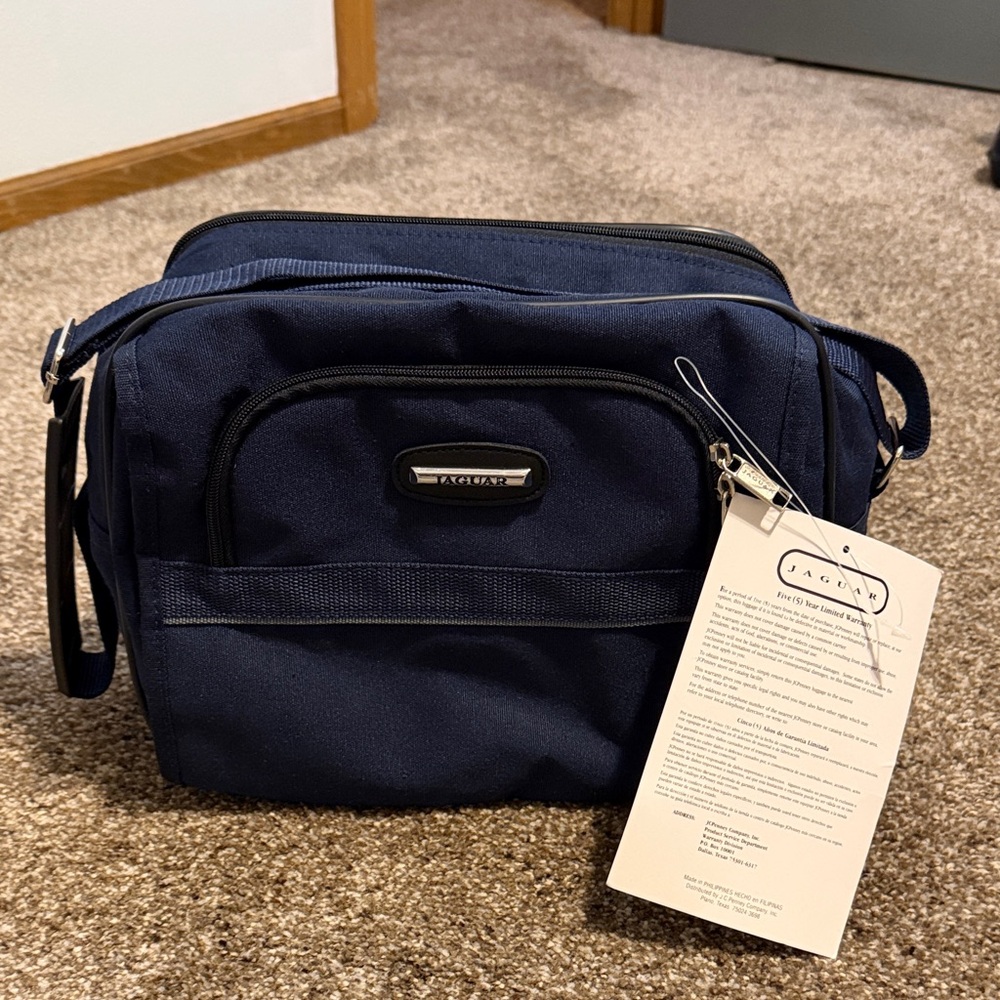 Jaguar Navy Men's Toiletry Bag - Compact Travel Kit